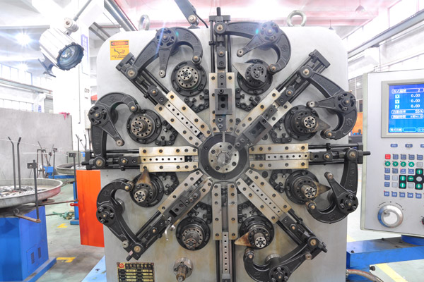 數控萬能彈簧機(ji)