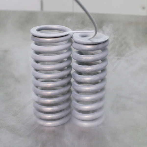 耐(nai)低溫彈(dan)簧-330℃--0℃