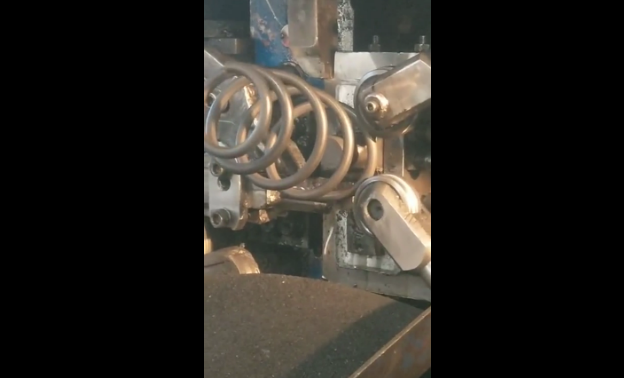 大型彈簧(huáng)制造